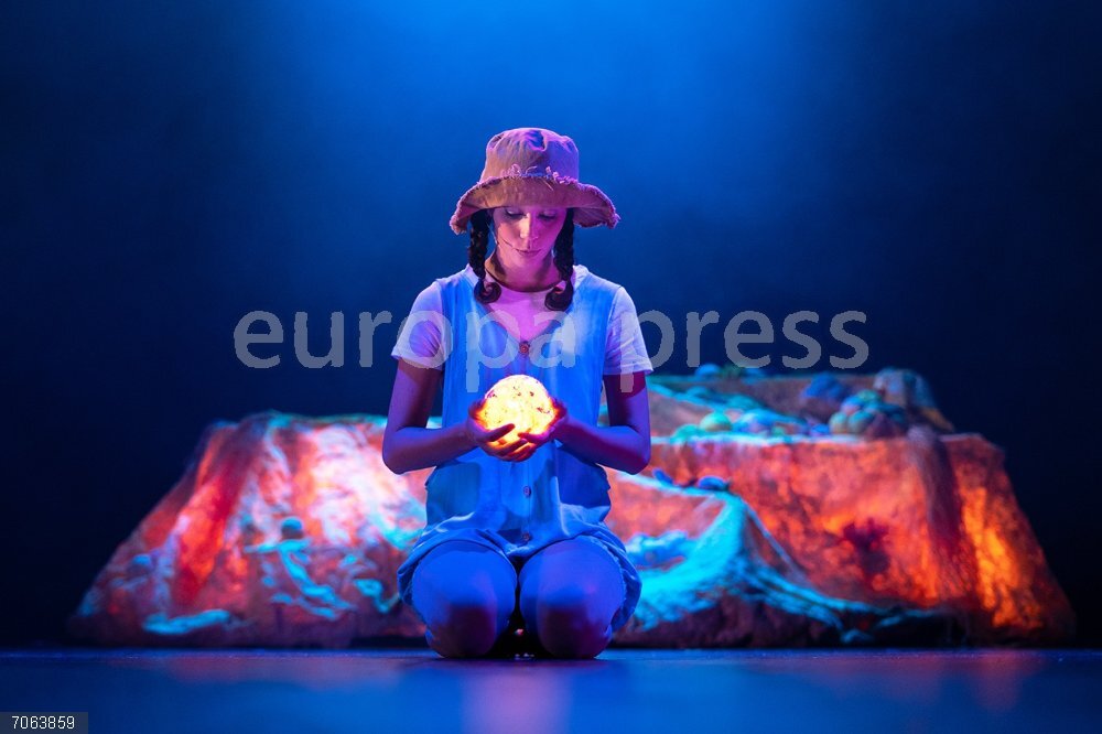 Málaga.- La Red Andaluza de Teatros Públicos recorre la provincia con 16 propuestas escénicas en noviembre La Red Andaluza de Teatros Públicos recorre la provincia de Málaga con 16 propuestas escénicas en noviembre.