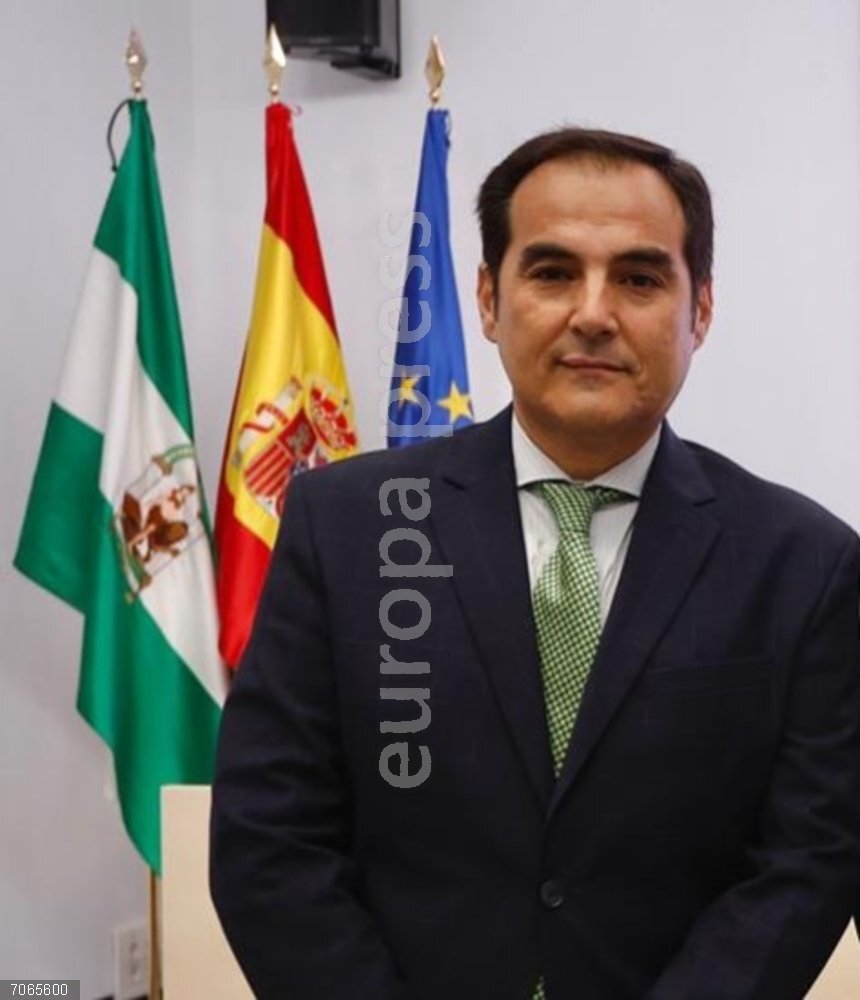 El presupuesto de Justicia, Administración Local y Función Pública crece un 1,63% y supera los 933 millones de euros El consejero de Justicia, José Antonio Nieto, en la sede del Gobierno andaluz en Córdoba.
