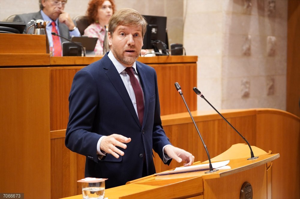 Pleno.- El Parlamento aragonés rechaza una PNL del PSOE contra el trasvase del Ebro El diputado del PSOE Marcel Iglesias.