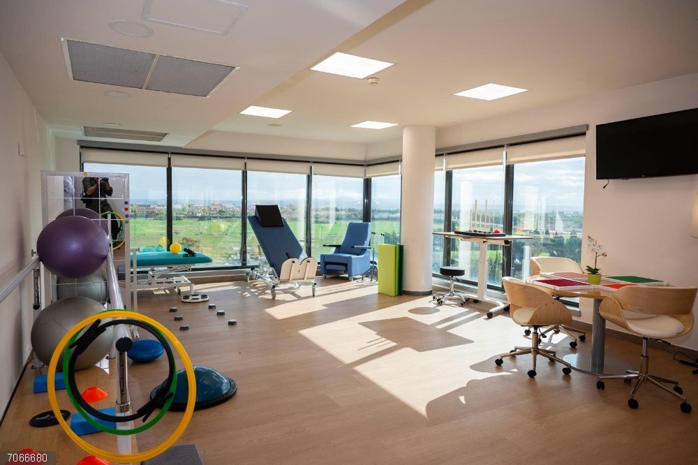 Son Llàtzer estrena nueva Unidad de Ictus para ofrecer una atención rápida, integral y especializada a los pacientes Unidad de Ictus del Hospital Universitario Son Llàtzer