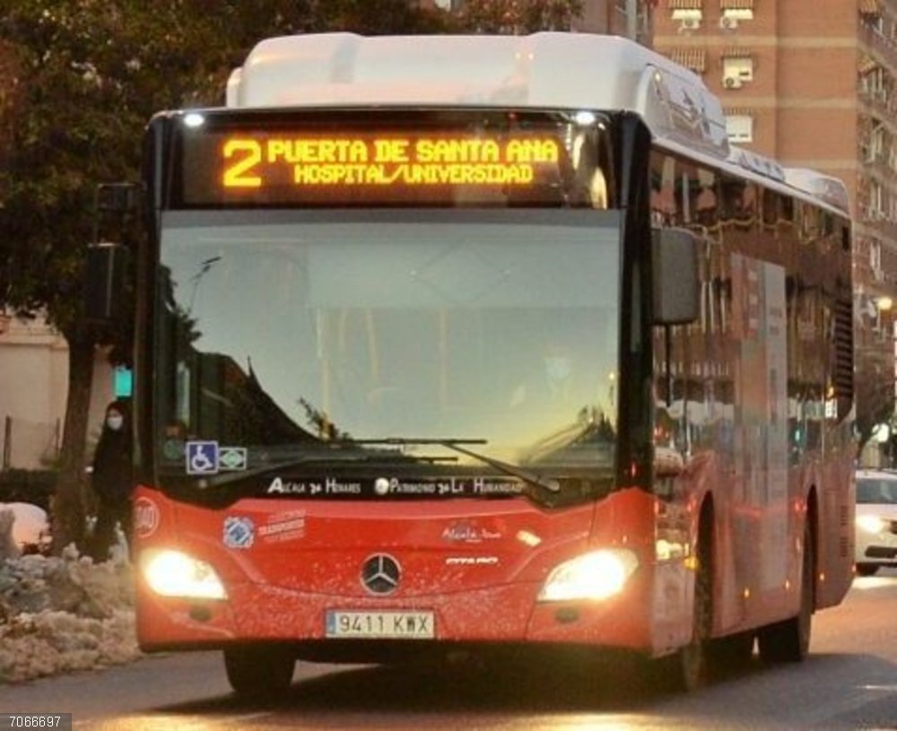 Los trabajadores de los autobuses urbanos de Alcalá denuncian la situación "insostenible" a la que están sometidos por los cortes de tráfico y demoras Los trabajadores de los autobuses urbanos de Alcalá denuncian la situación "insostenible" a la que están sometidos por los cortes de tráfico y demoras