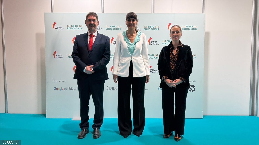 El secretario de Estado de Educación, Abelardo de la Rosa, El secretario de Estado de Educación, Abelardo de la Rosa,