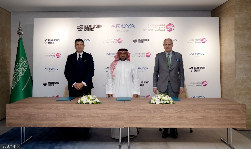 Major Sports Cruises lanza una experiencia en crucero con exjugadores de fútbol para la Supercopa de España en Yeda Major Sports Cruises lanza un programa en crucero para los aficionados que acudan a la Supercopa de España en Yeda.