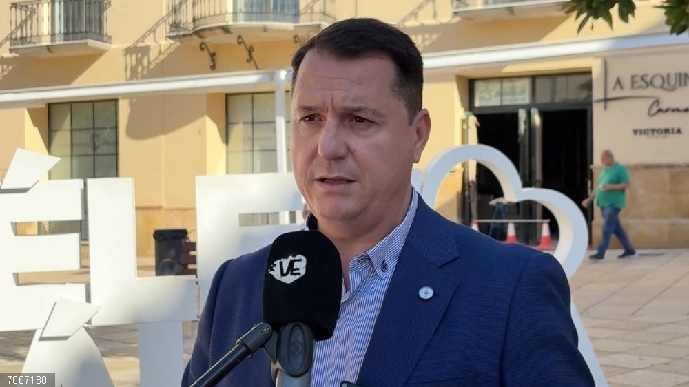 Málaga.- Vox anuncia su oposición a la nueva tasa de basuras en Vélez por suponer "una presión fiscal inasumible" Javier Herreros, portavoz de Vox en Vélez.