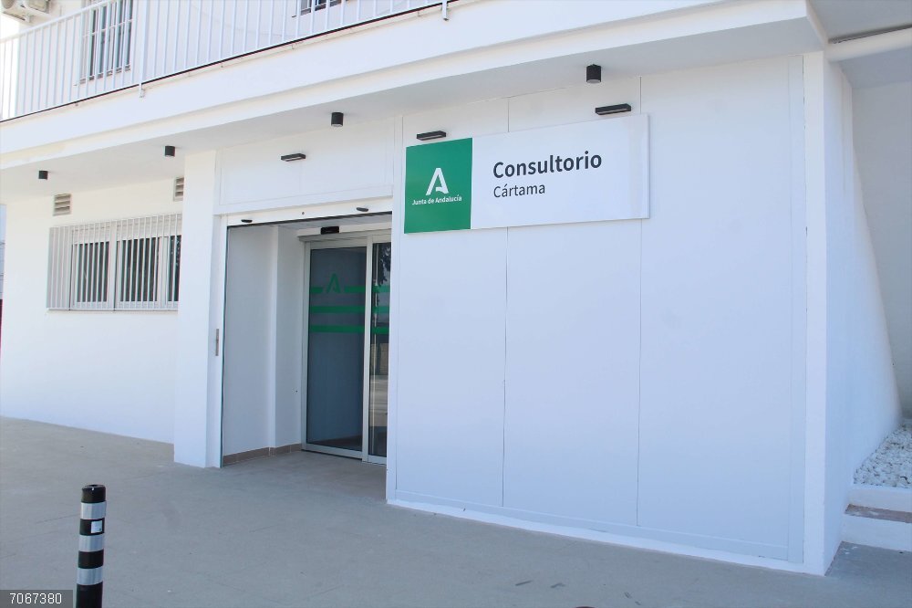 Málaga.- Concluyen las obras que habilitan un local para albergar el consultorio médico de Cártama El Ayuntamiento de Cártama (Málaga) ha concluido los trabajos de remodelación de los bajos de la antigua jefatura de Policía Local para habilitar en estas instalaciones el consultorio médico de Cártama Pueblo