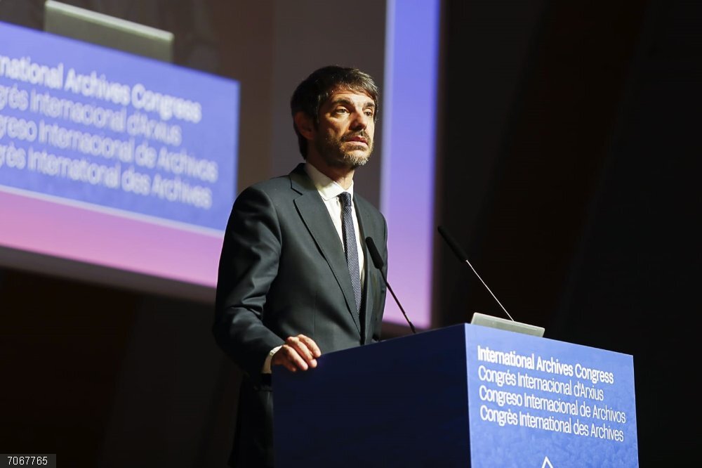 El ICA Barcelona cierra con 2.000 participantes y sitúa Catalunya como "epicentro" de la archivística El ministro de Cultura, Ernest Urtasun