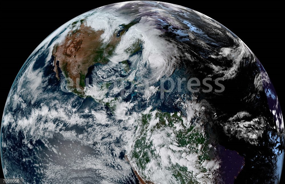 The NOAA NESDIS GOES-19 shows Hurricane Melissa October 30, 2025, Atlantic Ocean, International Waters: The NOAA NESDIS GOES-19 satellite image at 2036 GMT, showing Hurricane Melissa, a category 2 storm as it continues a path of destruction toward Bermuda after crossing the Bahamas, October 30, 2025 in the Atlantic Ocean. Melissa left extensive damage in Jamaica and Cuba as one of the most powerful storms in history.,Image: 1049320061, License: Rights-managed, Restrictions: , Model Release: no, Credit line: Goes-19/Cira/Noaa / Zuma Press / ContactoPhoto
Editorial licence valid only for Spain and 3 MONTHS from the date of the image, then delete it from your archive. For non-editorial and non-licensed use, please contact EUROPA PRESS.