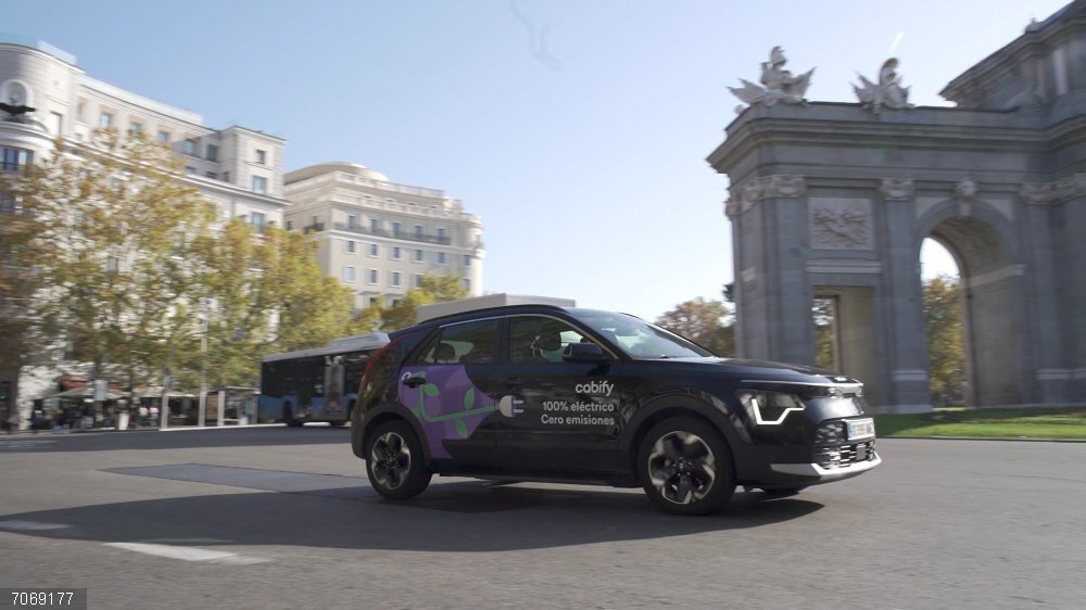 Banco de Alimentos reconoce a Cabify por su labor humanitaria durante la dana Banco de Alimentos reconoce a Cabify por su labor humanitaria