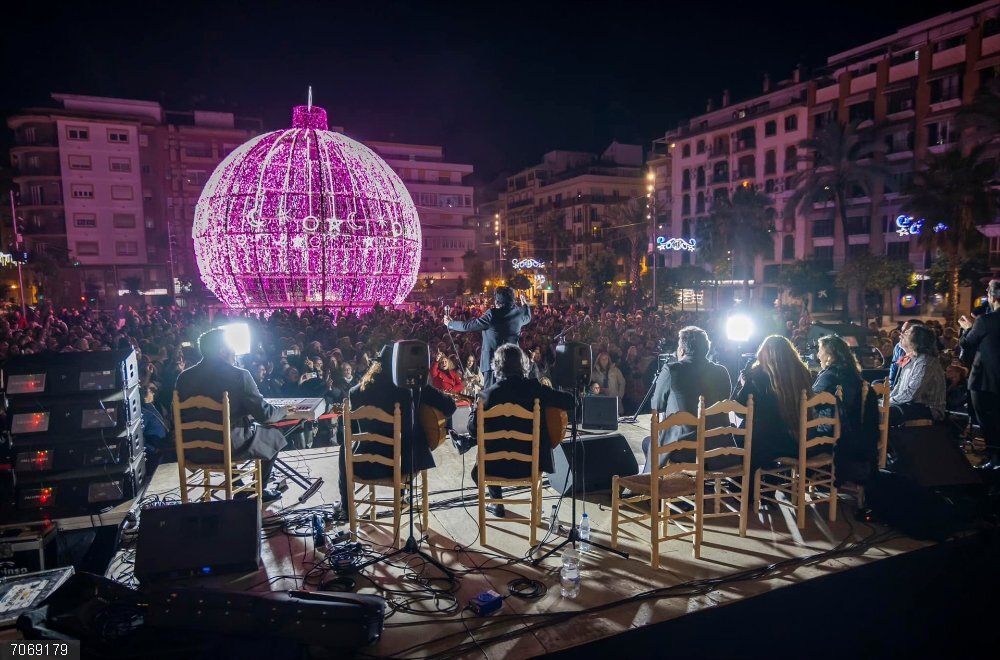 Huelva.- Abierto el plazo para participar en la III Ruta de las Zambombas que se desarrollará del 12 al 20 de diciembre Zambomba en la Plaza de la Merced de Huelva.