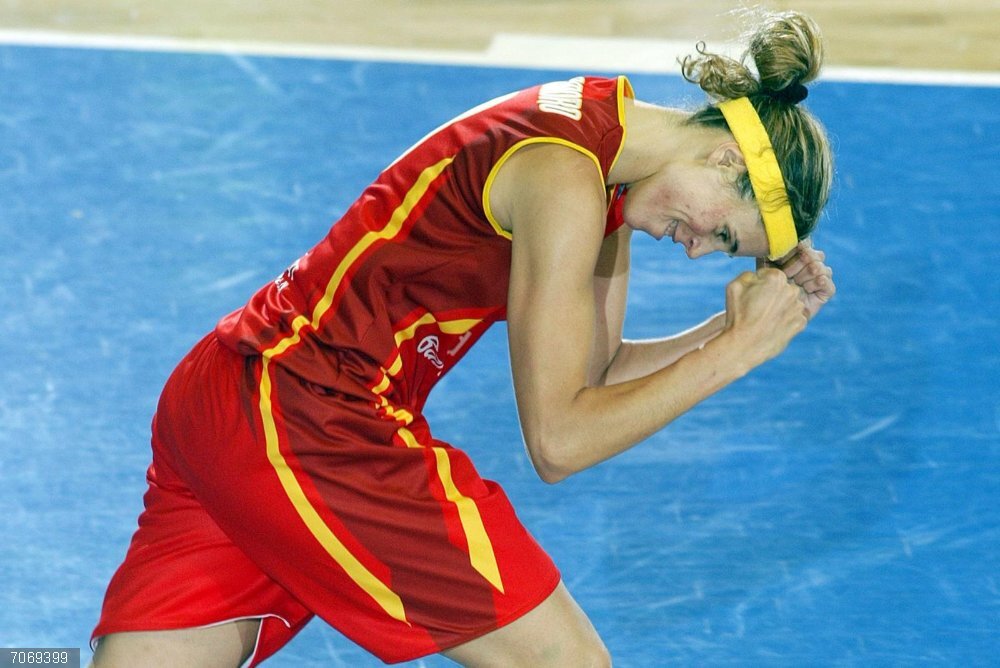Baloncesto.- Amaya Valdemoro, al Hall of Fame del baloncesto femenino: "Soy afortunada por ser la primera española" La exinternacional Amaya Valdemoro será la primera jugadora española que ingresará en el Salón de la Fama del baloncesto femenino en Estados Unidos.