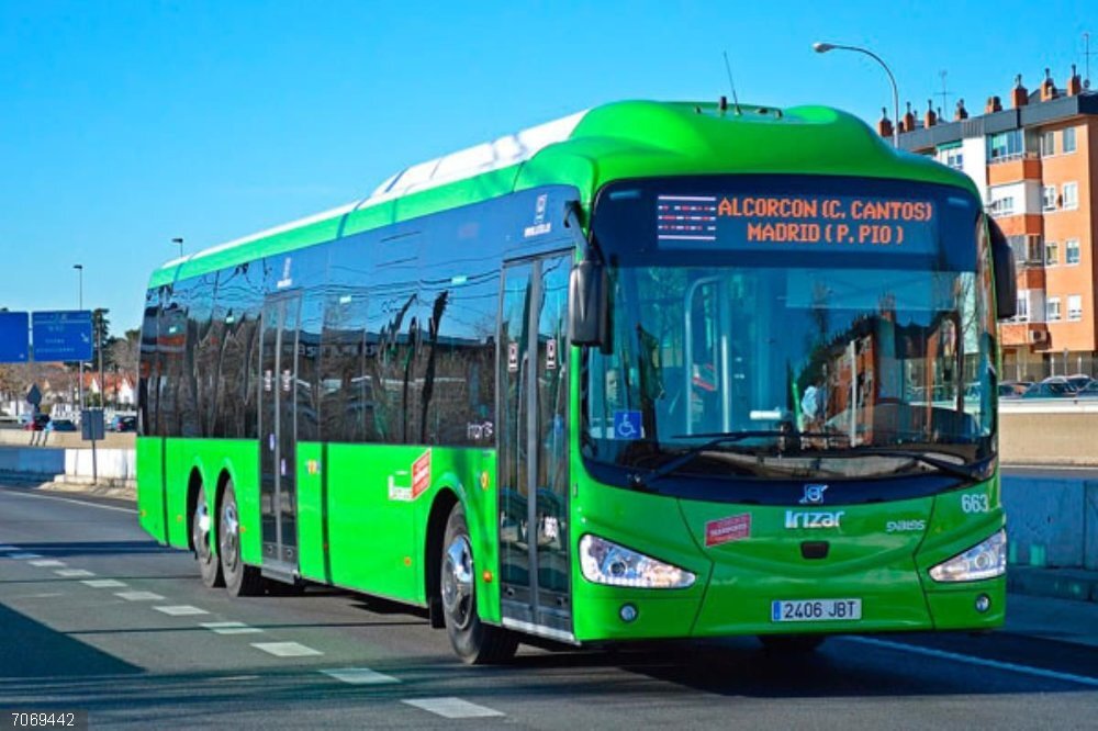 Alcorcón.- Cortes de tráfico y desvío de líneas de autobús desde el lunes por obras de asfaltado en Avenida de Retamas Desvíos de autobuses por el nuevo tramo de asfaltado en la Avenida de las Retamas