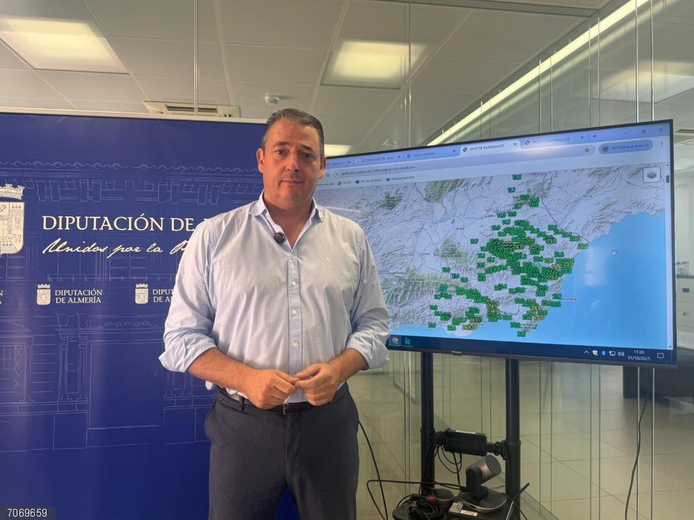 Almería.-Diputación.-La Diputación instalará al menos 40 nuevas estaciones meteorológicas en convenio con Ametse El diputado provincial de Sostenibilidad, Medio Natural y Captación de Fondos Europeos, José Juan Martínez.