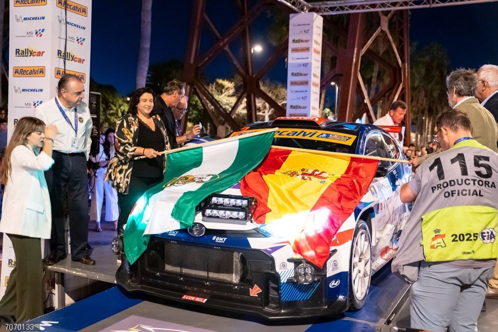 Arranca la 50ª edición del Rallye Costa de Almería. Arranca la 50ª edición del Rallye Costa de Almería.
