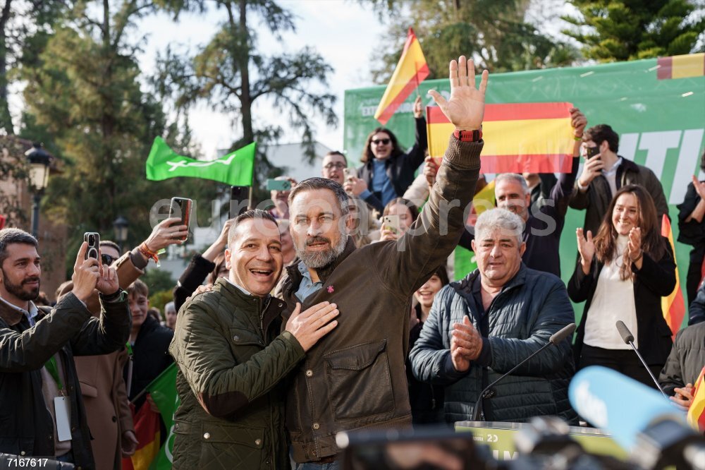 Abascal protagoniza un mitin electoral en Almendralejo - EUROPAPRESS