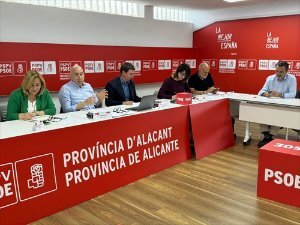 Alicante.- PSPV acusa a Mazón de "despreciar" la educación pública "quitando aulas" y "segregando" con distrito único