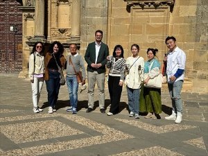 Jaén.-MásJaén.- Periodistas e 'influencers' chinos conocen el patrimonio renacentista de la provincia y el oleoturismo