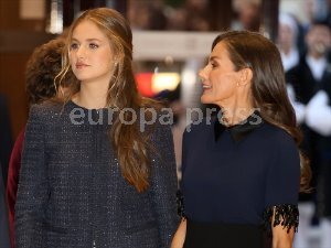 La Familia Real el Rey Felipe IV, la Reina Letizia, la Princesa Leonor y la Infanta Sofía llegan al Auditorio Palacio de Congresos para asistir al XXXIII Concierto Premios Princesa de Asturias, a 23 de octubre de 2025, en Oviedo (Asturias, España).
